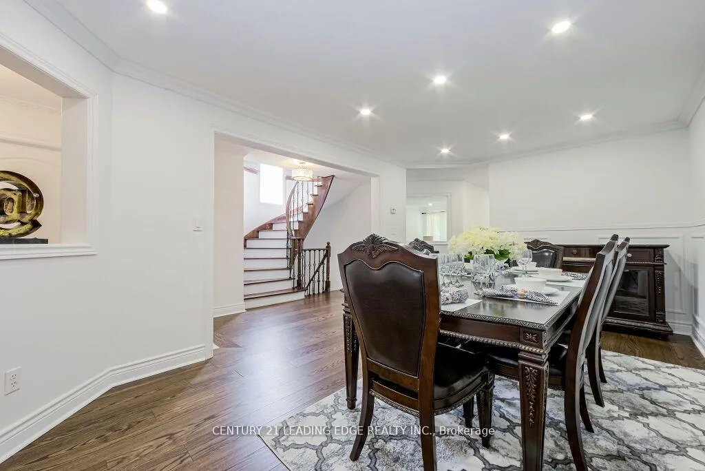 Photo 9 of 33 Markwood Crescent, Whitby, Rolling Acres — HOMEH