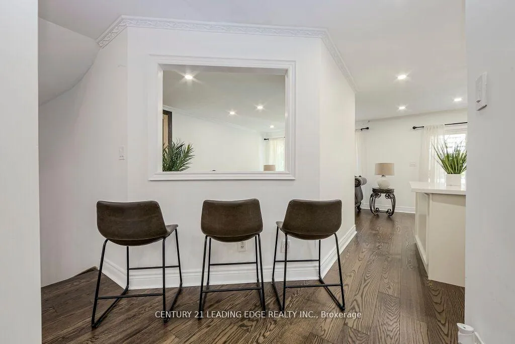 Photo 11 of 33 Markwood Crescent, Whitby, Rolling Acres — HOMEH