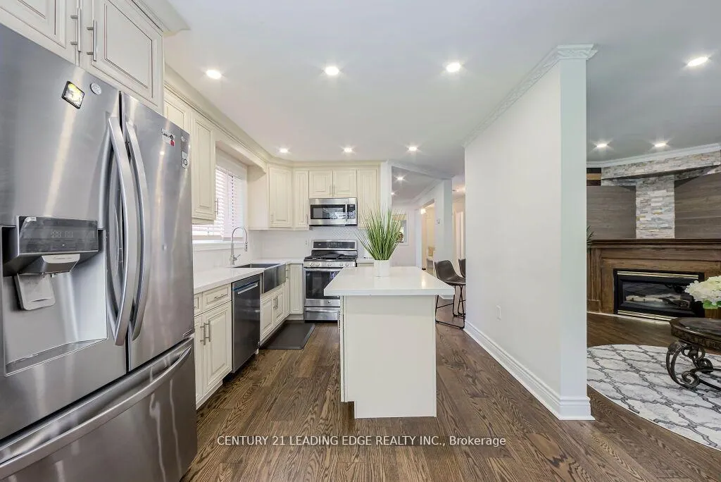 Photo 16 of 33 Markwood Crescent, Whitby, Rolling Acres — HOMEH