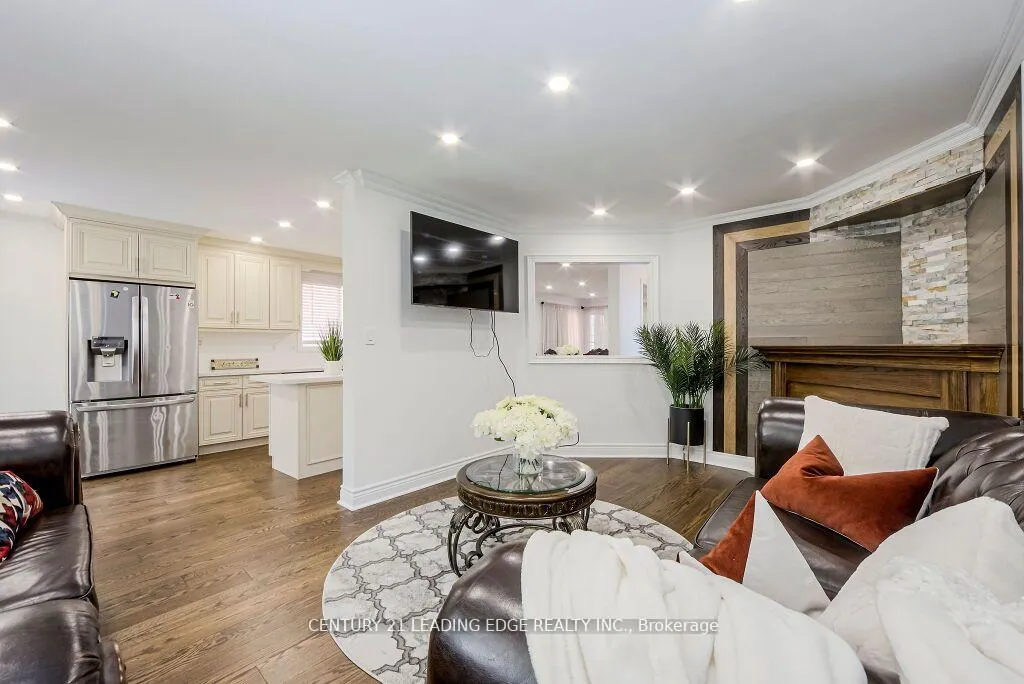 Photo 21 of 33 Markwood Crescent, Whitby, Rolling Acres — HOMEH