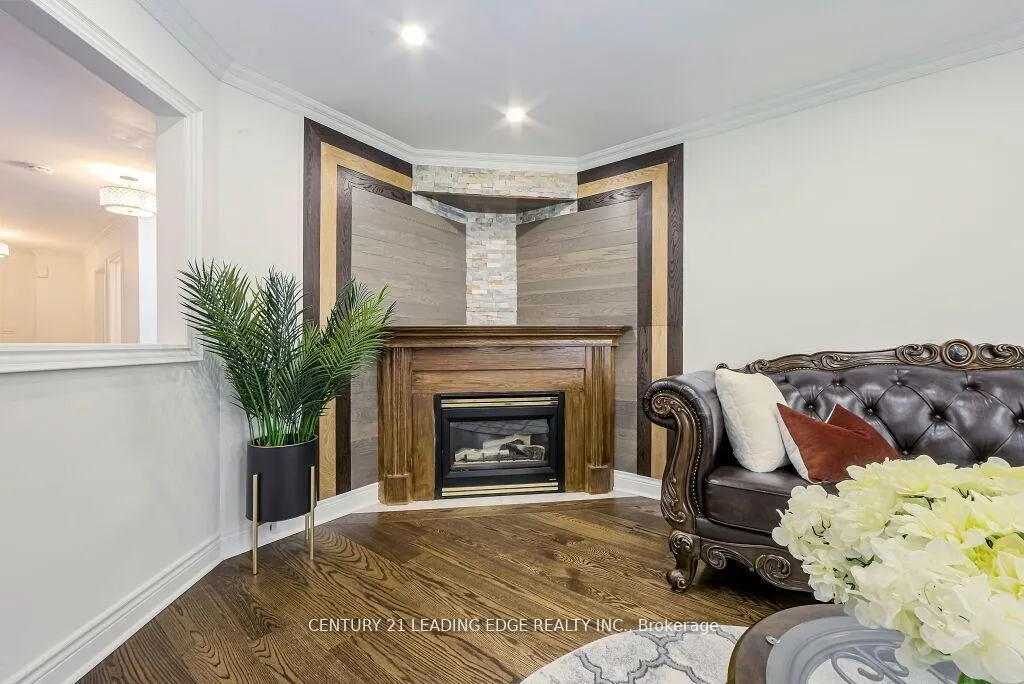 Photo 23 of 33 Markwood Crescent, Whitby, Rolling Acres — HOMEH