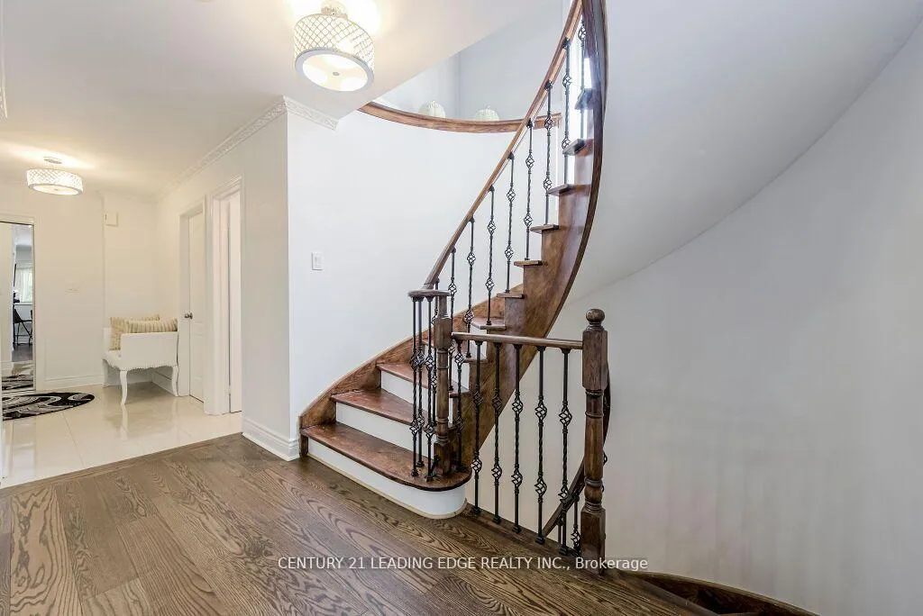 Photo 25 of 33 Markwood Crescent, Whitby, Rolling Acres — HOMEH