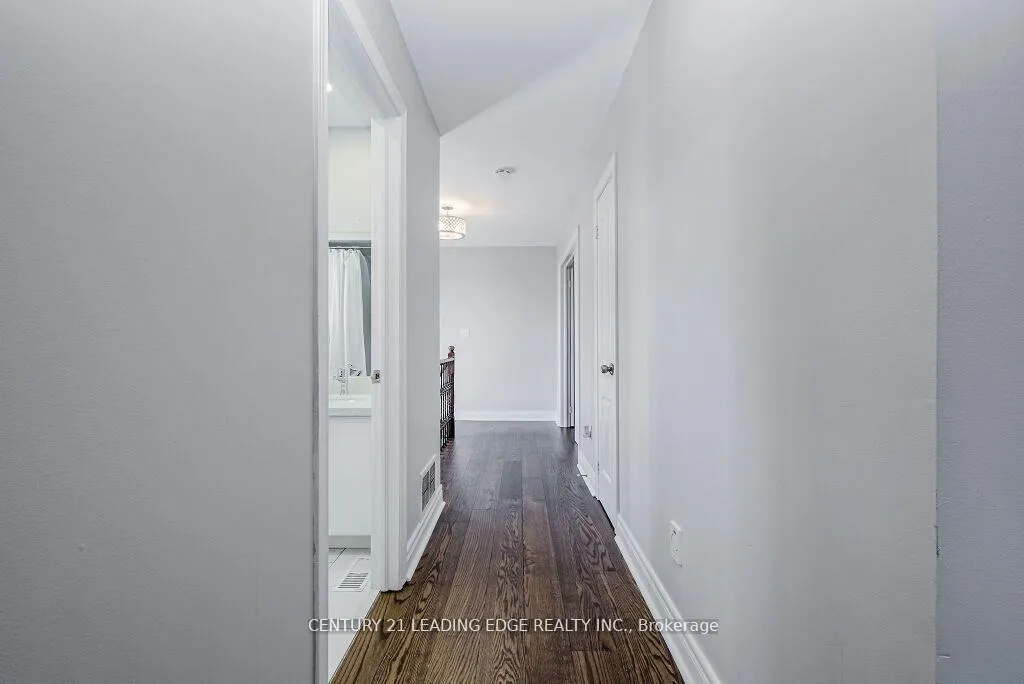 Photo 33 of 33 Markwood Crescent, Whitby, Rolling Acres — HOMEH