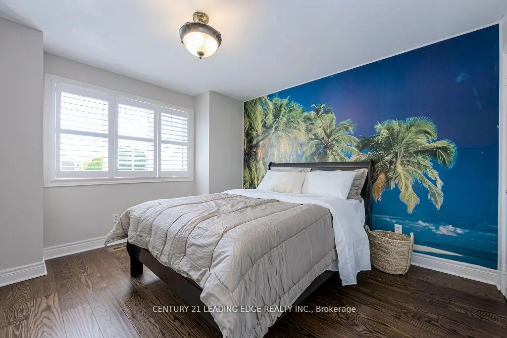 Photo 34 of 33 Markwood Crescent, Whitby, Rolling Acres — HOMEH