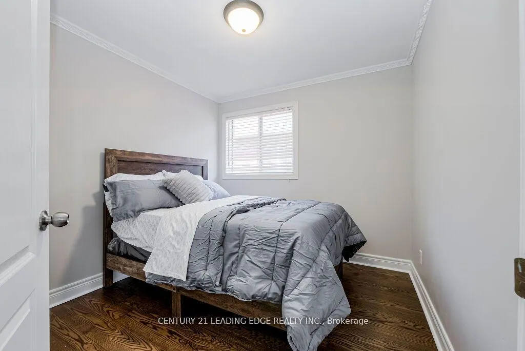 Photo 36 of 33 Markwood Crescent, Whitby, Rolling Acres — HOMEH