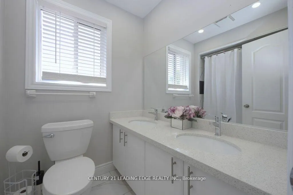 Photo 37 of 33 Markwood Crescent, Whitby, Rolling Acres — HOMEH