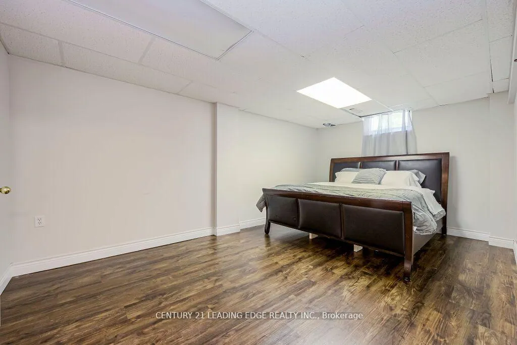 Photo 39 of 33 Markwood Crescent, Whitby, Rolling Acres — HOMEH
