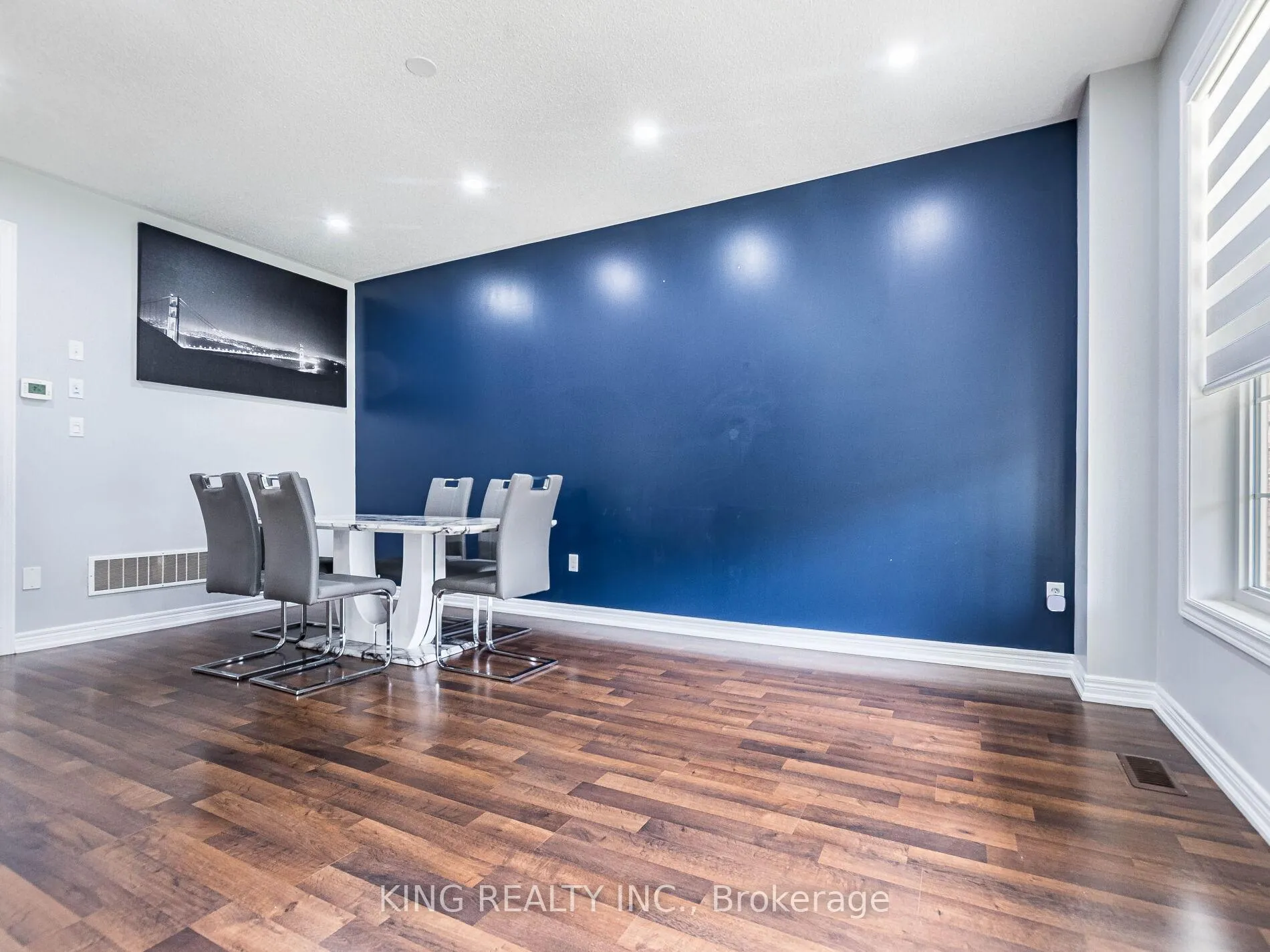 Photo 6 of 40 Saint Dennis Road, Brampton, Sandringham-Wellington North — HOMEH