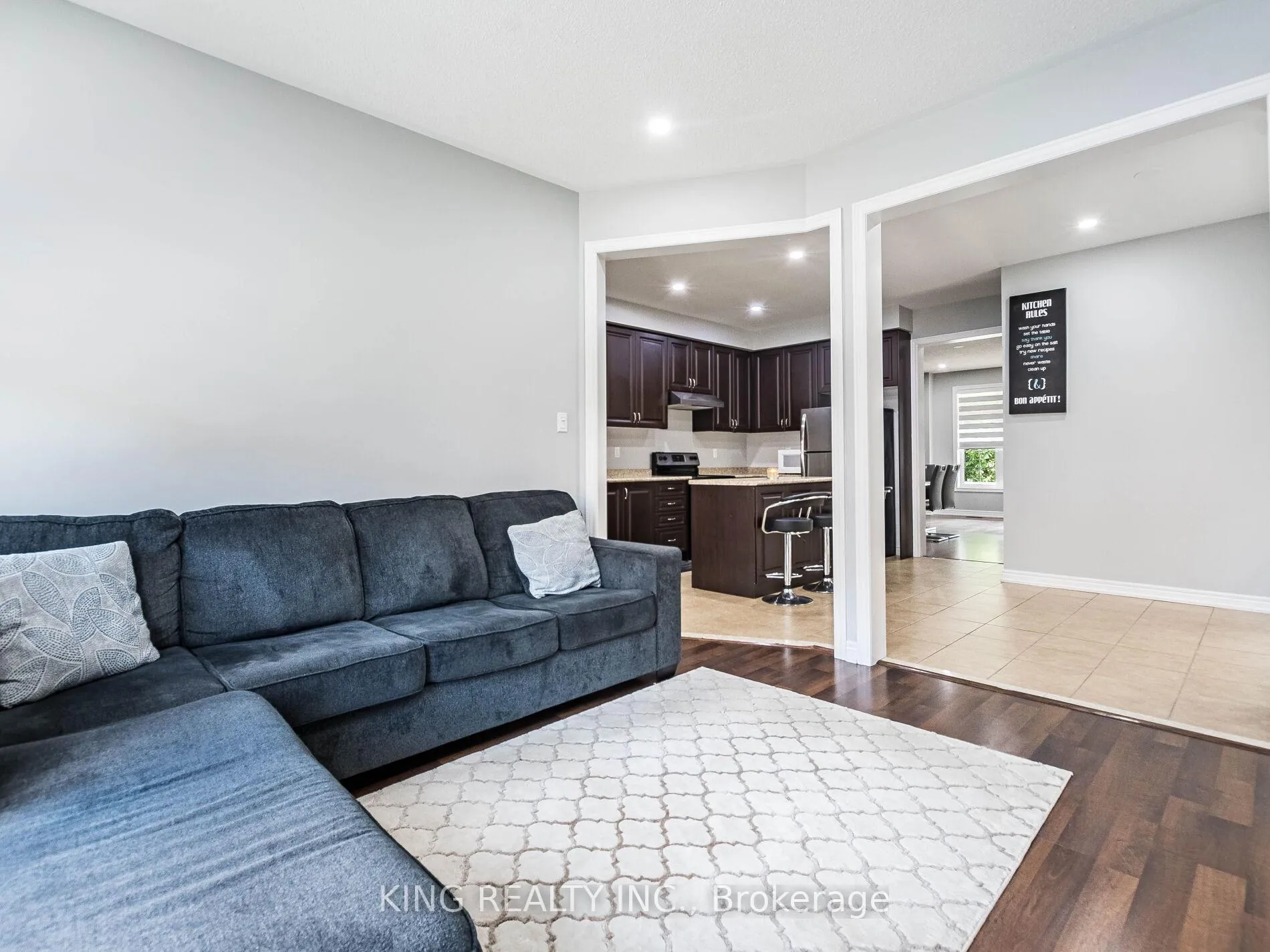 Photo 17 of 40 Saint Dennis Road, Brampton, Sandringham-Wellington North — HOMEH