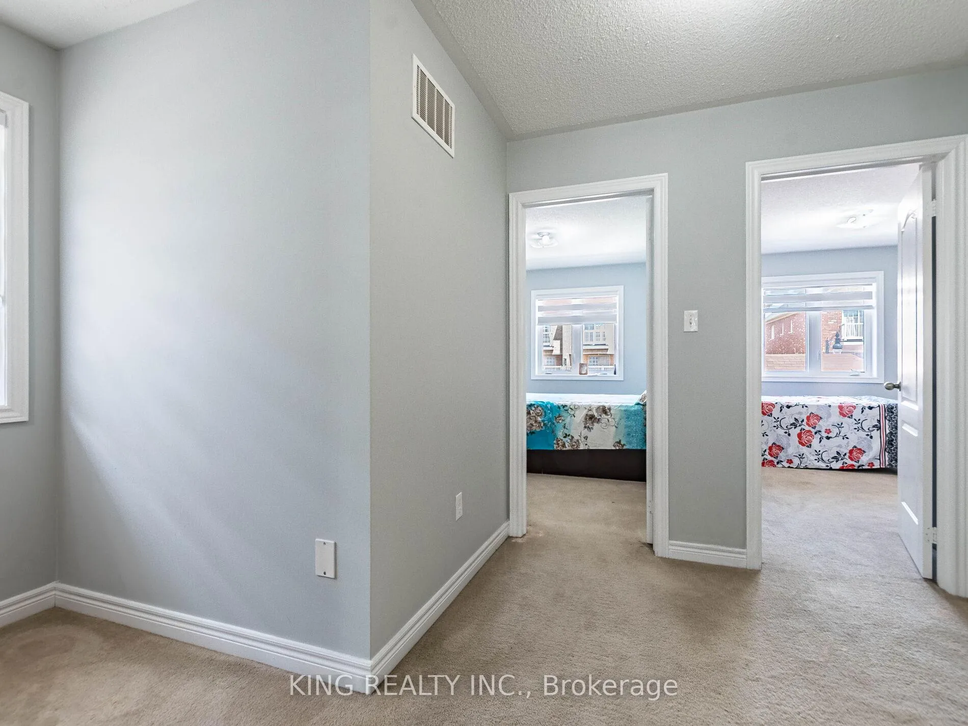 Photo 25 of 40 Saint Dennis Road, Brampton, Sandringham-Wellington North — HOMEH