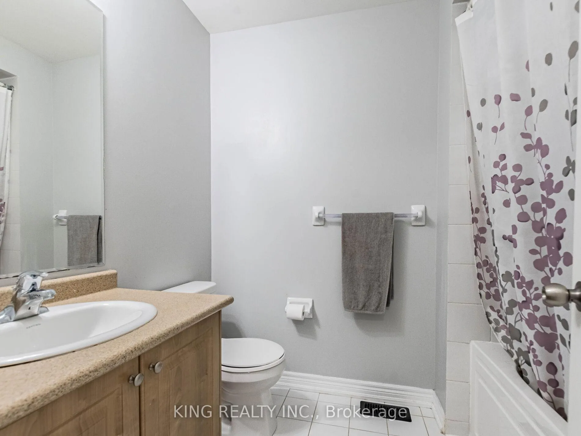 Photo 36 of 40 Saint Dennis Road, Brampton, Sandringham-Wellington North — HOMEH