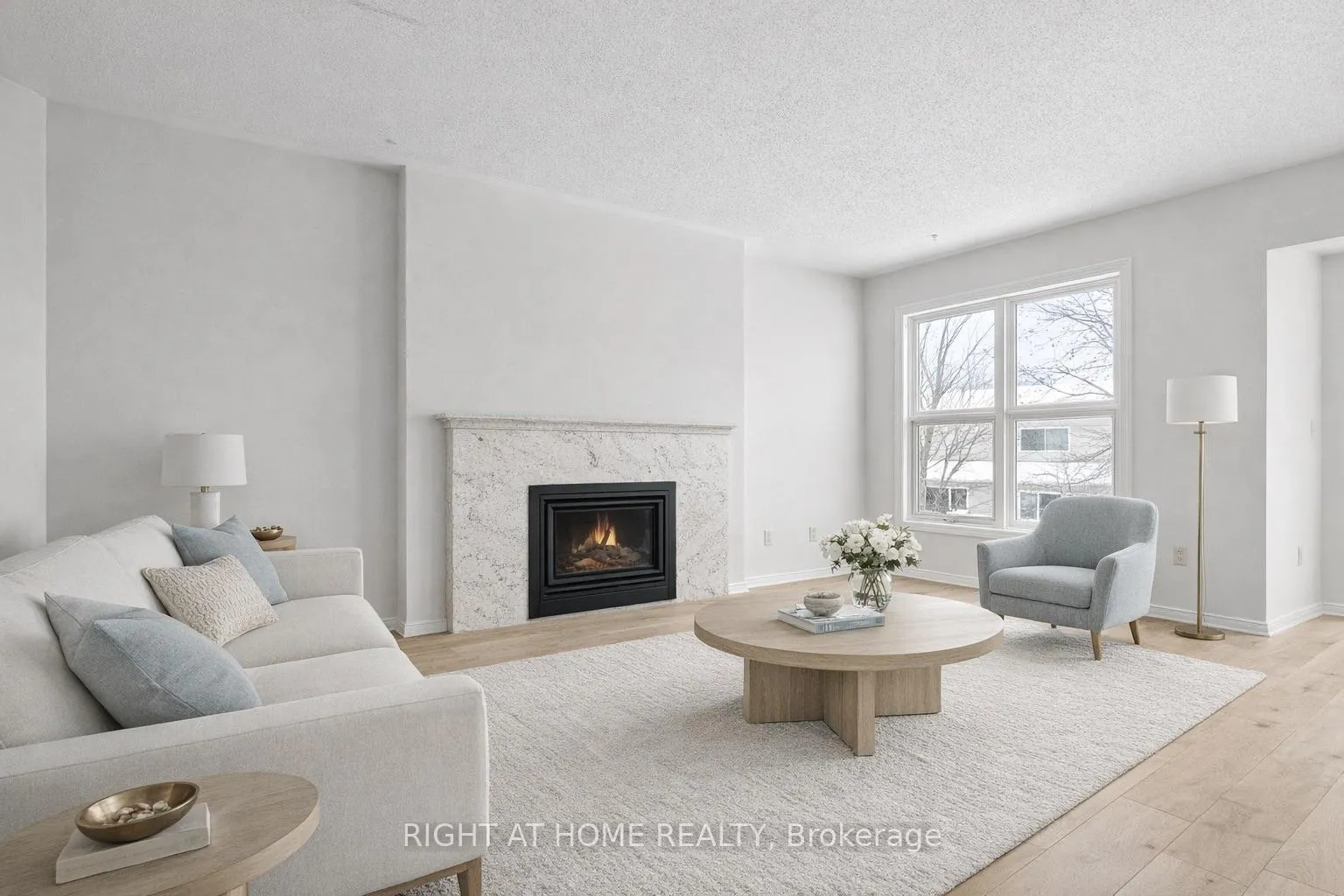 Photo 19 of 11 Kluane Ridge, Ottawa, Kanata - Bridlewood — HOMEH