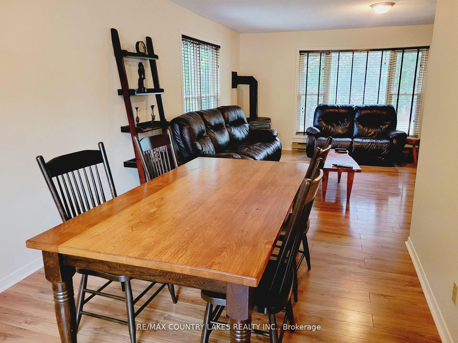 Photo 13 of 61 Seventh Street, Brock, Beaverton — HOMEH