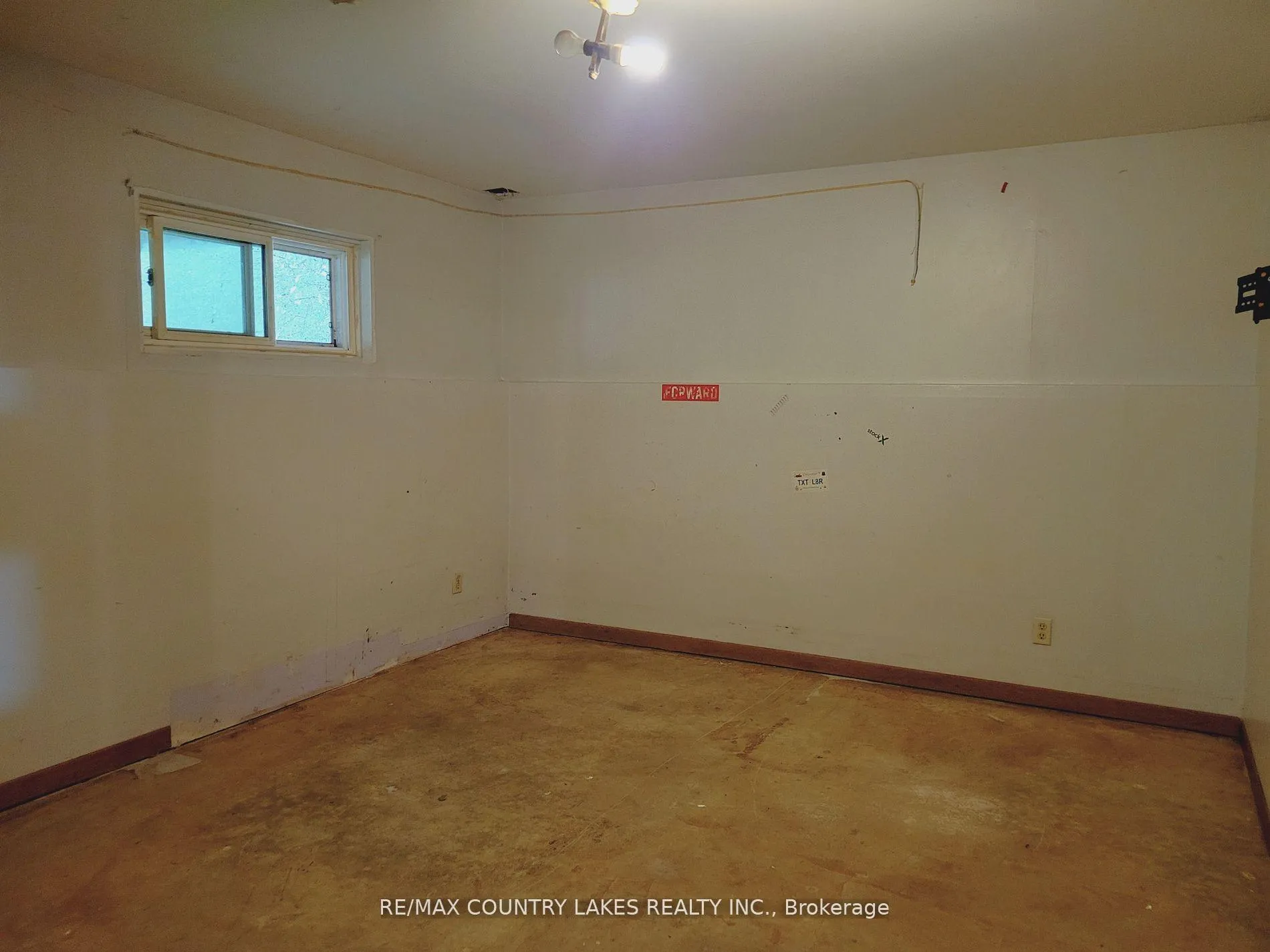Photo 27 of 61 Seventh Street, Brock, Beaverton — HOMEH