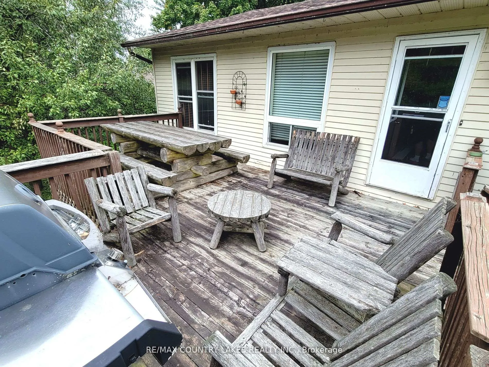 Photo 32 of 61 Seventh Street, Brock, Beaverton — HOMEH