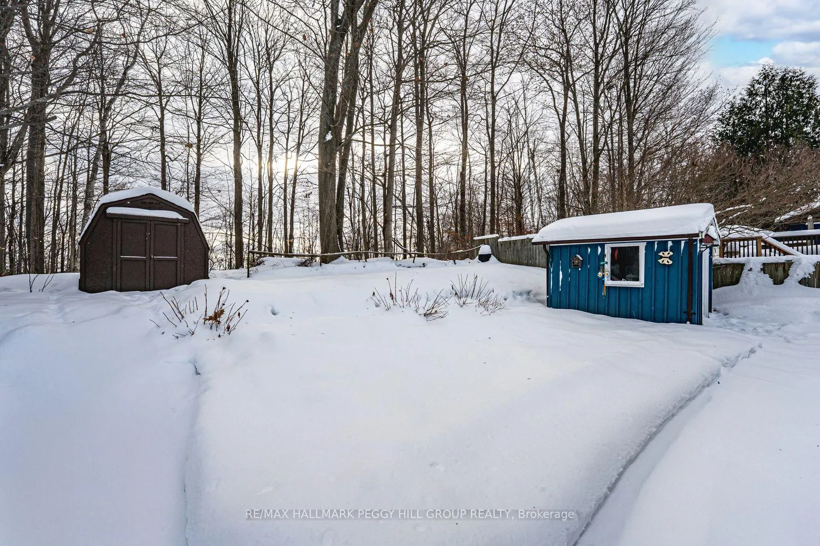 Photo 11 of 858 Birchwood Drive, Midland — HOMEH