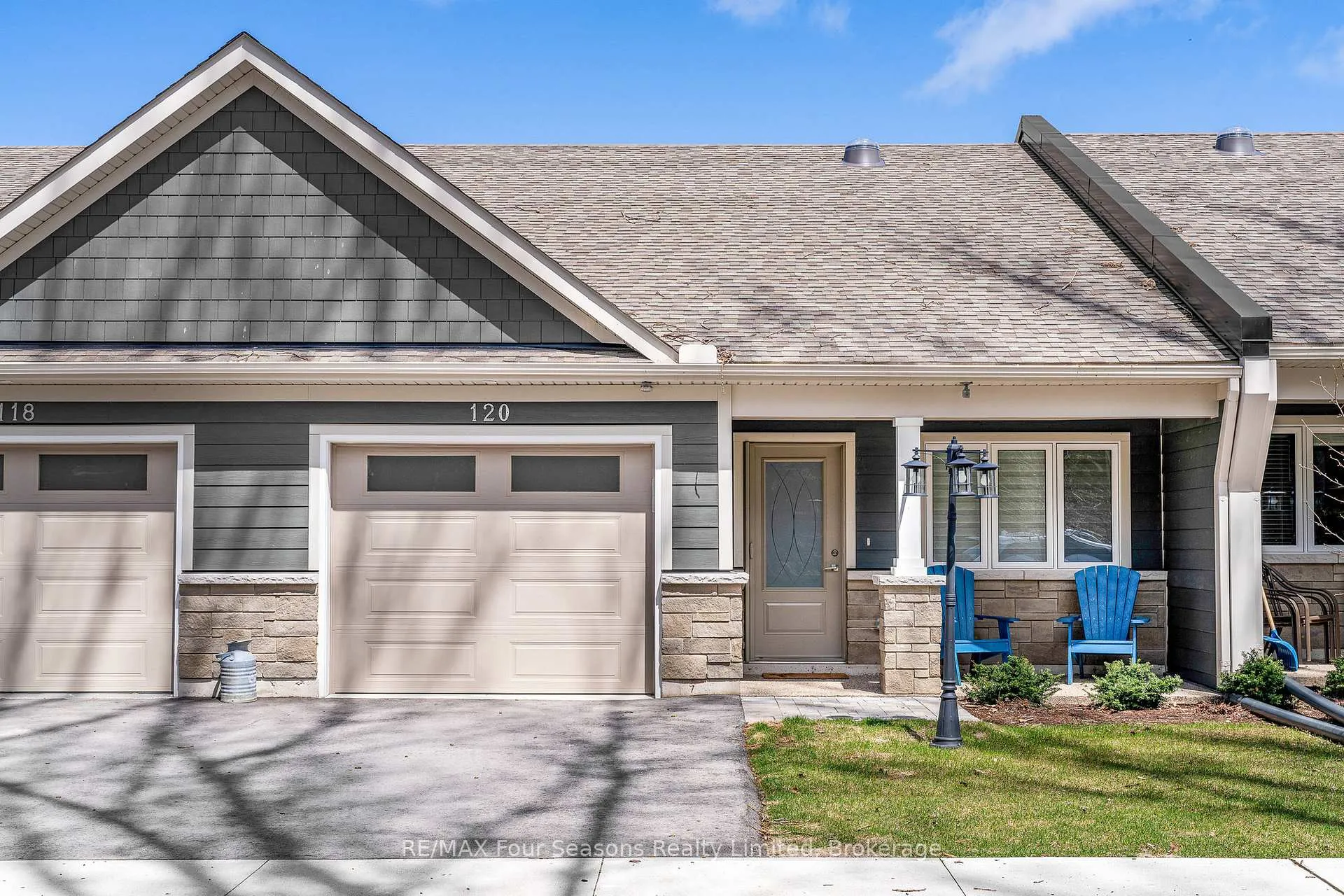 Photo 1 of 120 Warbler Way, Blue Mountains — HOMEH