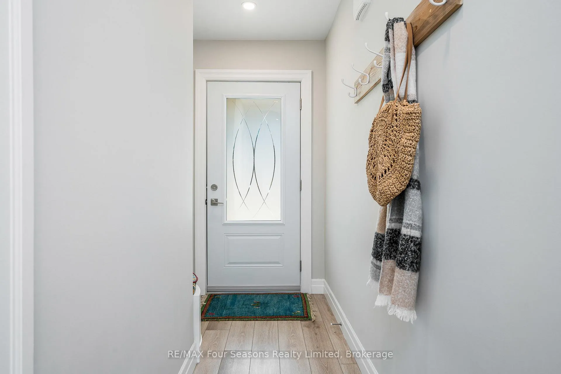 Photo 3 of 120 Warbler Way, Blue Mountains — HOMEH
