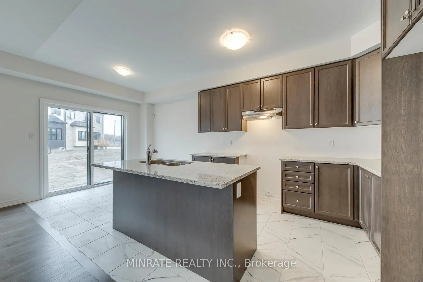 Photo 8 of 3037 Turtlecreek Place, Pickering, Rural Pickering — HOMEH