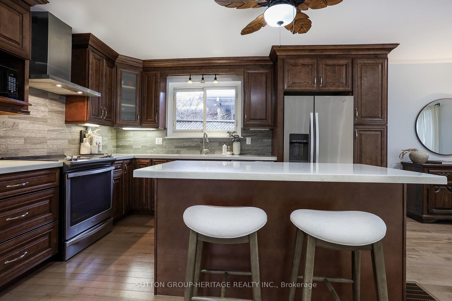 Photo 10 of 140 Clements Road E, Ajax, South East — HOMEH