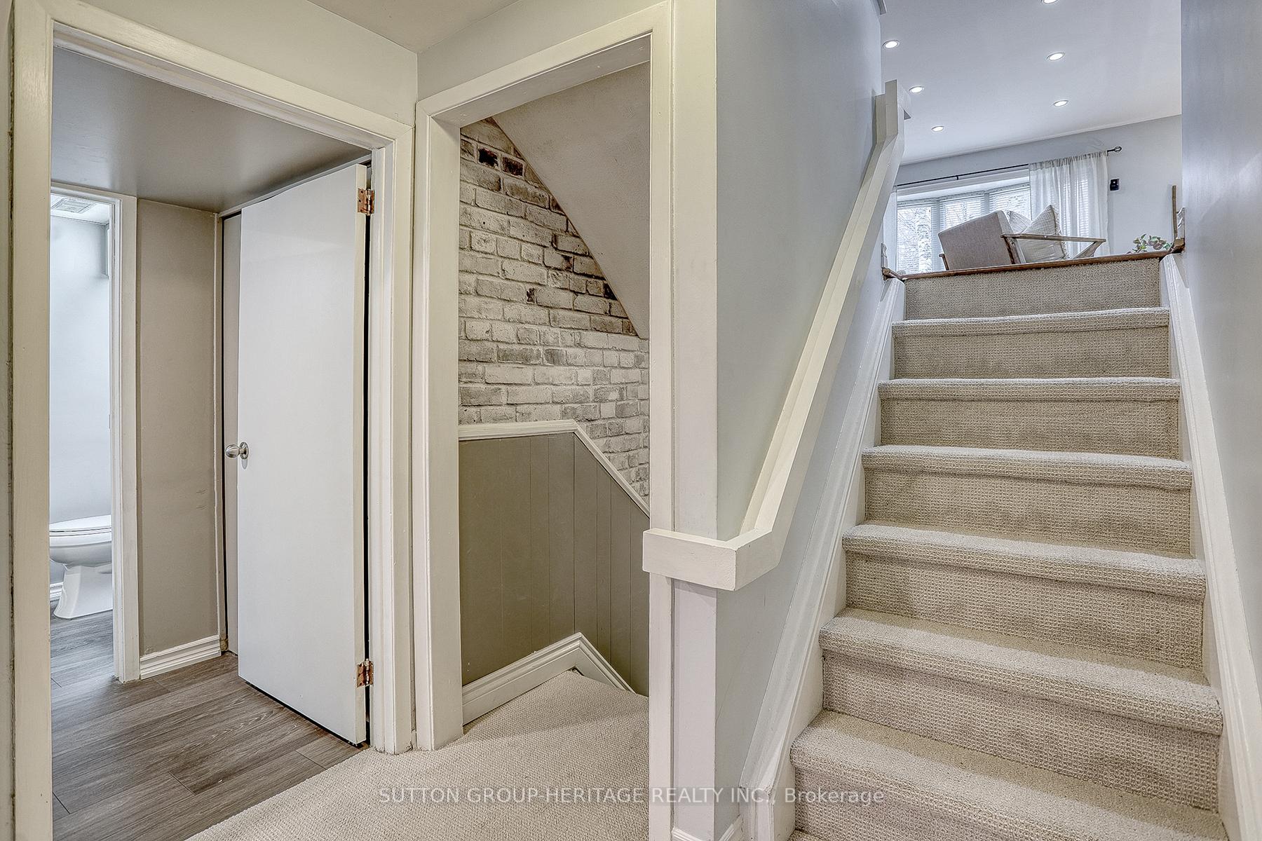 Photo 18 of 140 Clements Road E, Ajax, South East — HOMEH