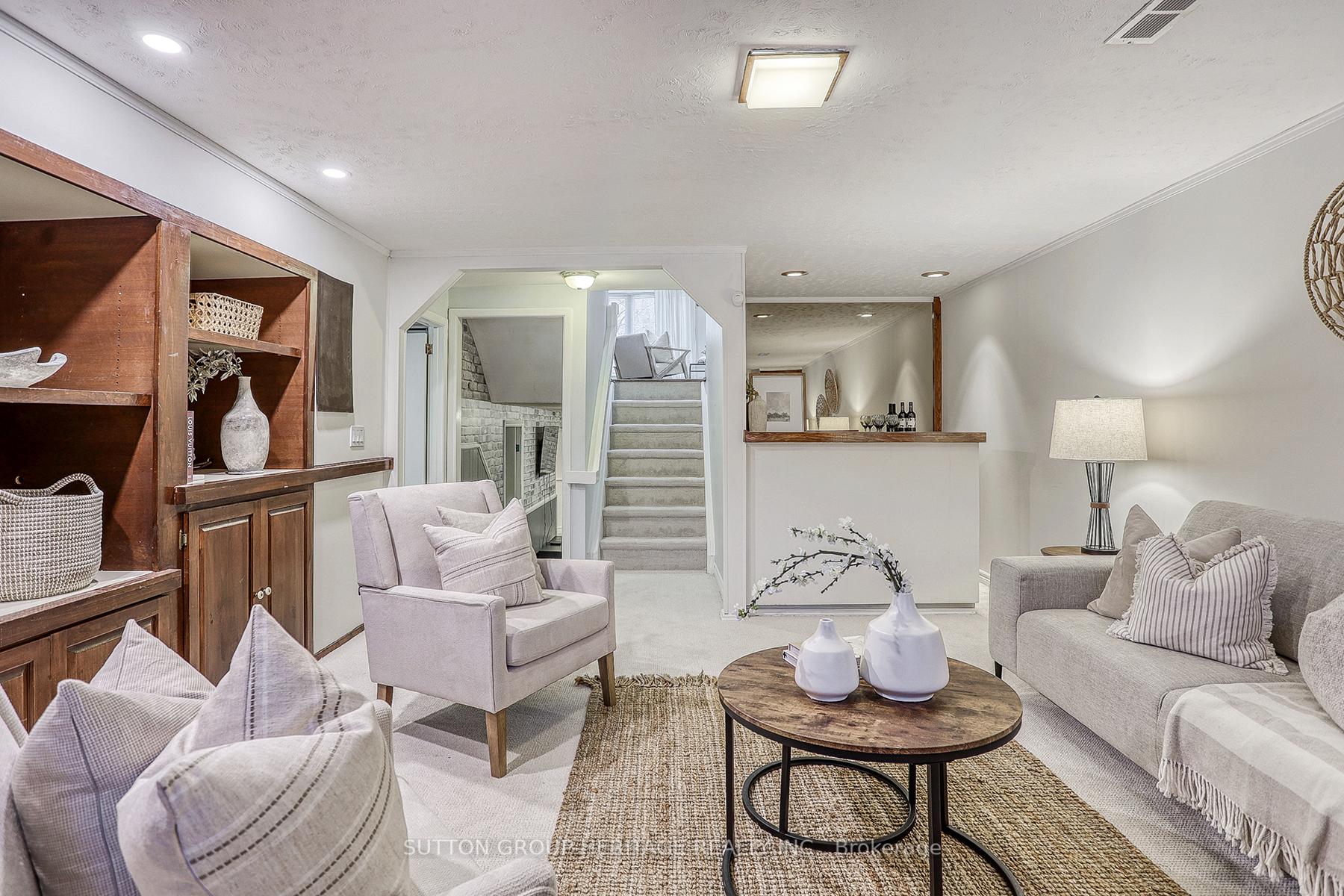 Photo 19 of 140 Clements Road E, Ajax, South East — HOMEH