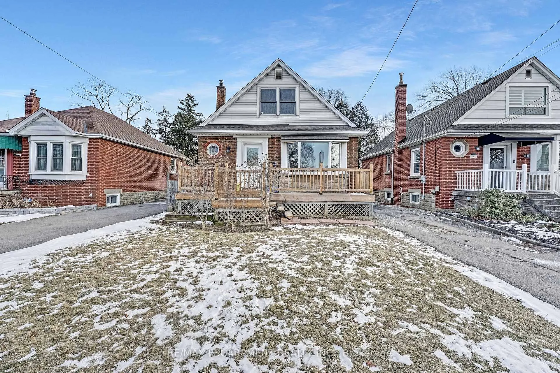 Photo 3 of 237 East 19th Street, Hamilton, Inch Park — HOMEH