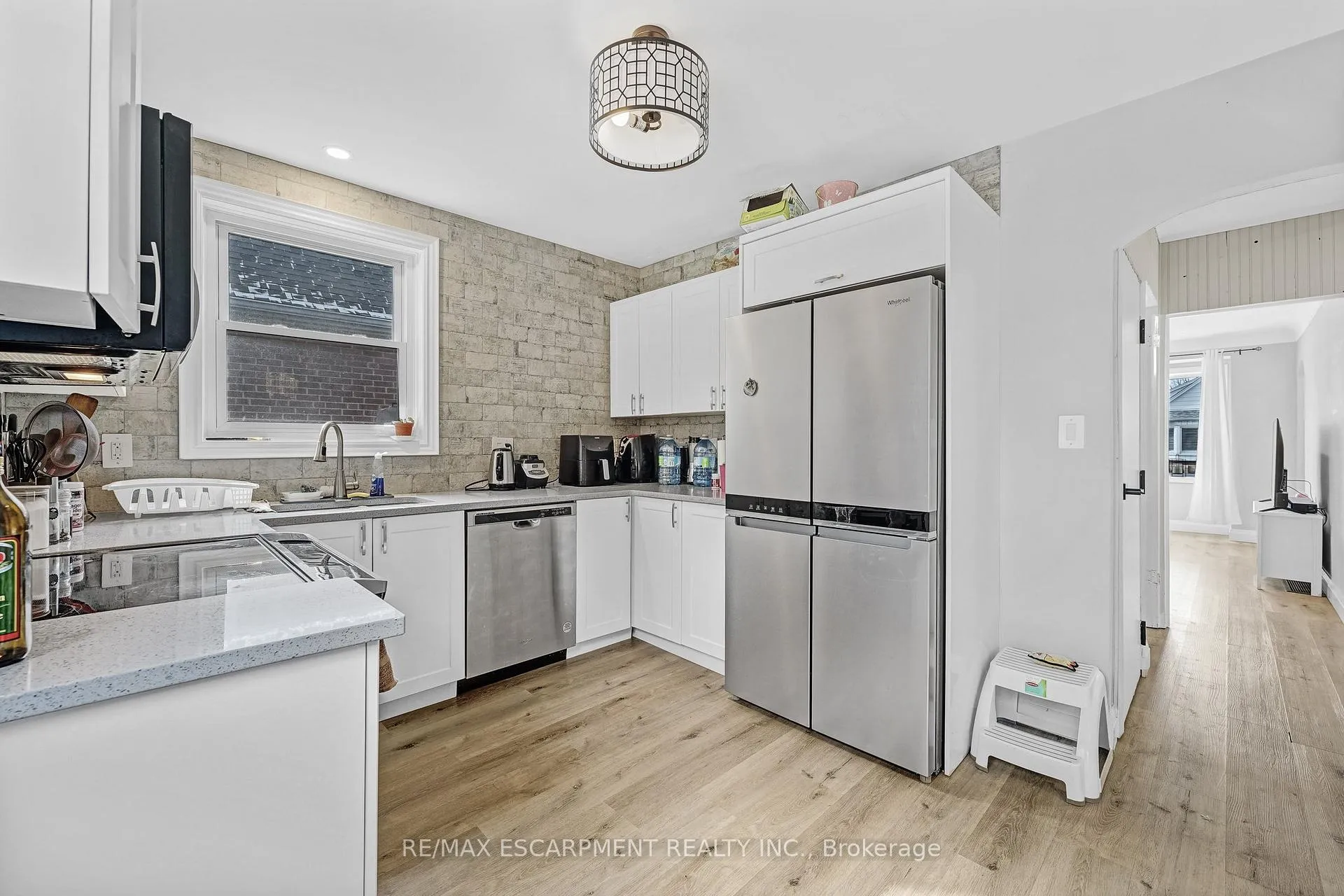 Photo 11 of 237 East 19th Street, Hamilton, Inch Park — HOMEH