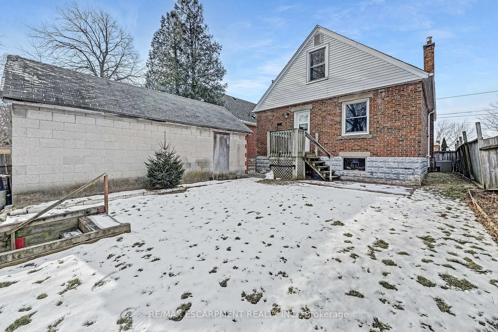 Photo 24 of 237 East 19th Street, Hamilton, Inch Park — HOMEH