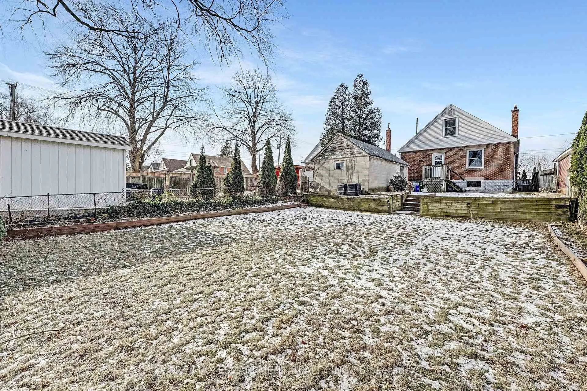 Photo 26 of 237 East 19th Street, Hamilton, Inch Park — HOMEH