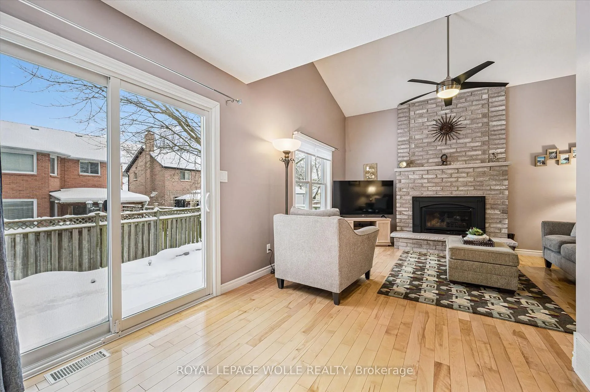 Photo 14 of 14 Bitzer Court, Cambridge — HOMEH