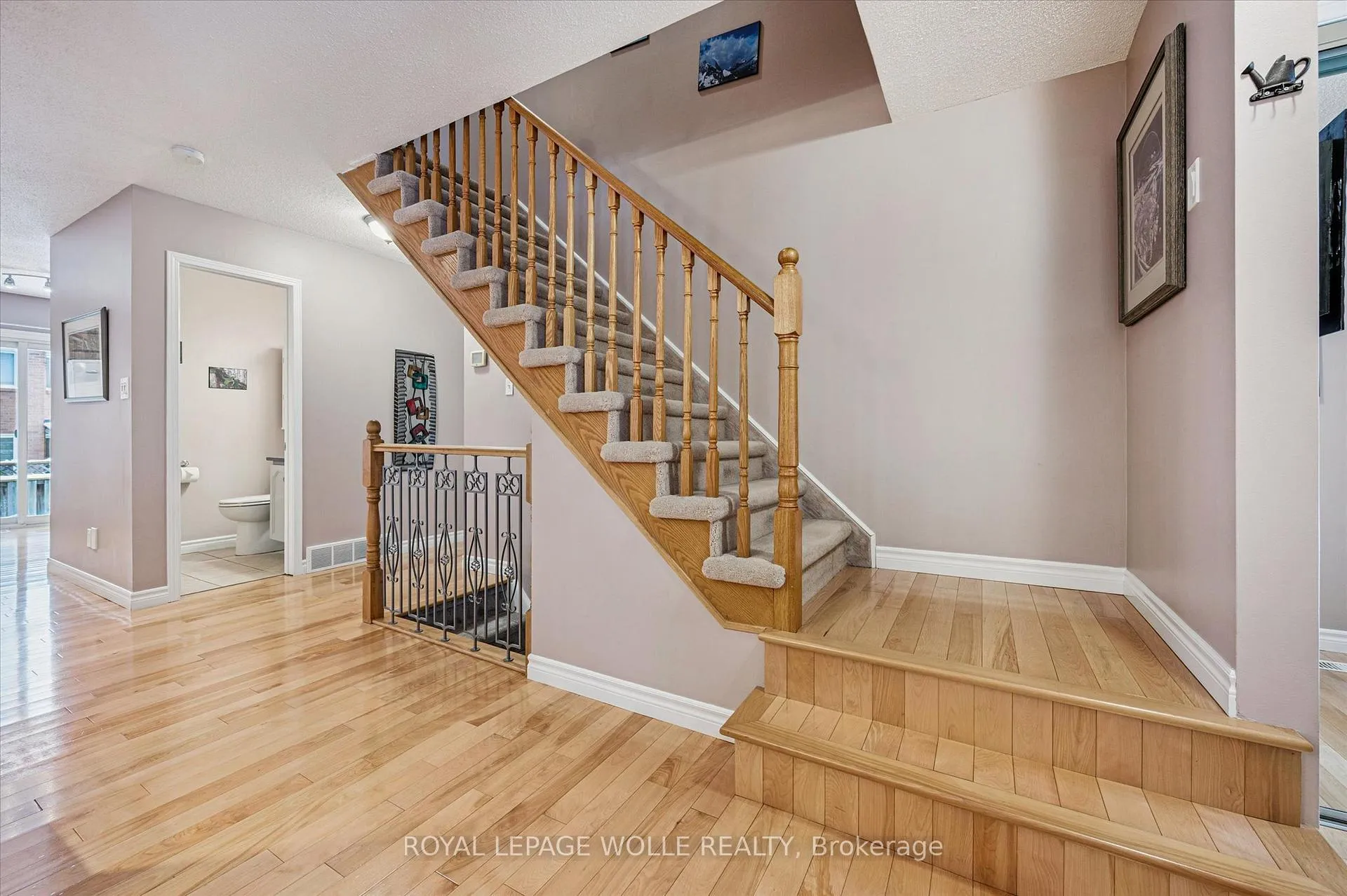 Photo 21 of 14 Bitzer Court, Cambridge — HOMEH