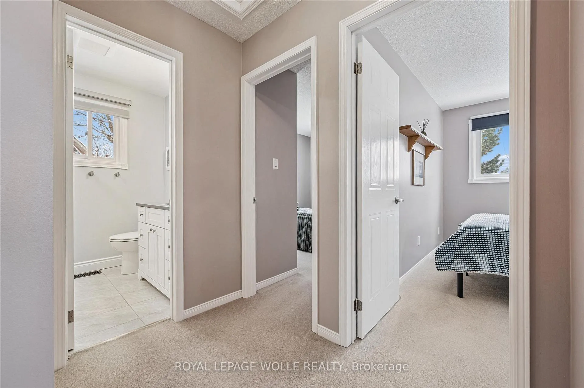 Photo 23 of 14 Bitzer Court, Cambridge — HOMEH