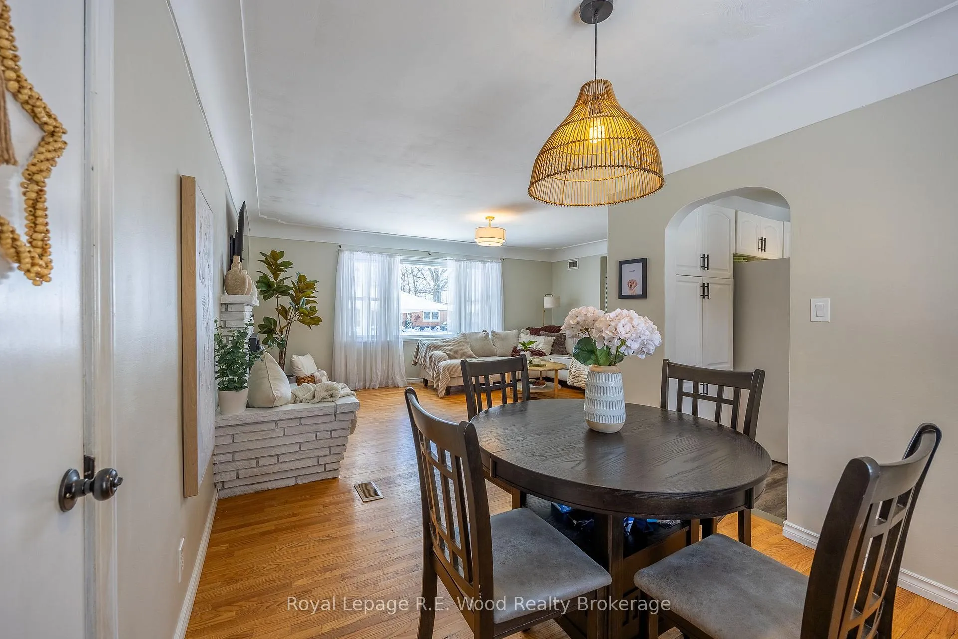 Photo 6 of 146 Lisgar Avenue, Tillsonburg — HOMEH