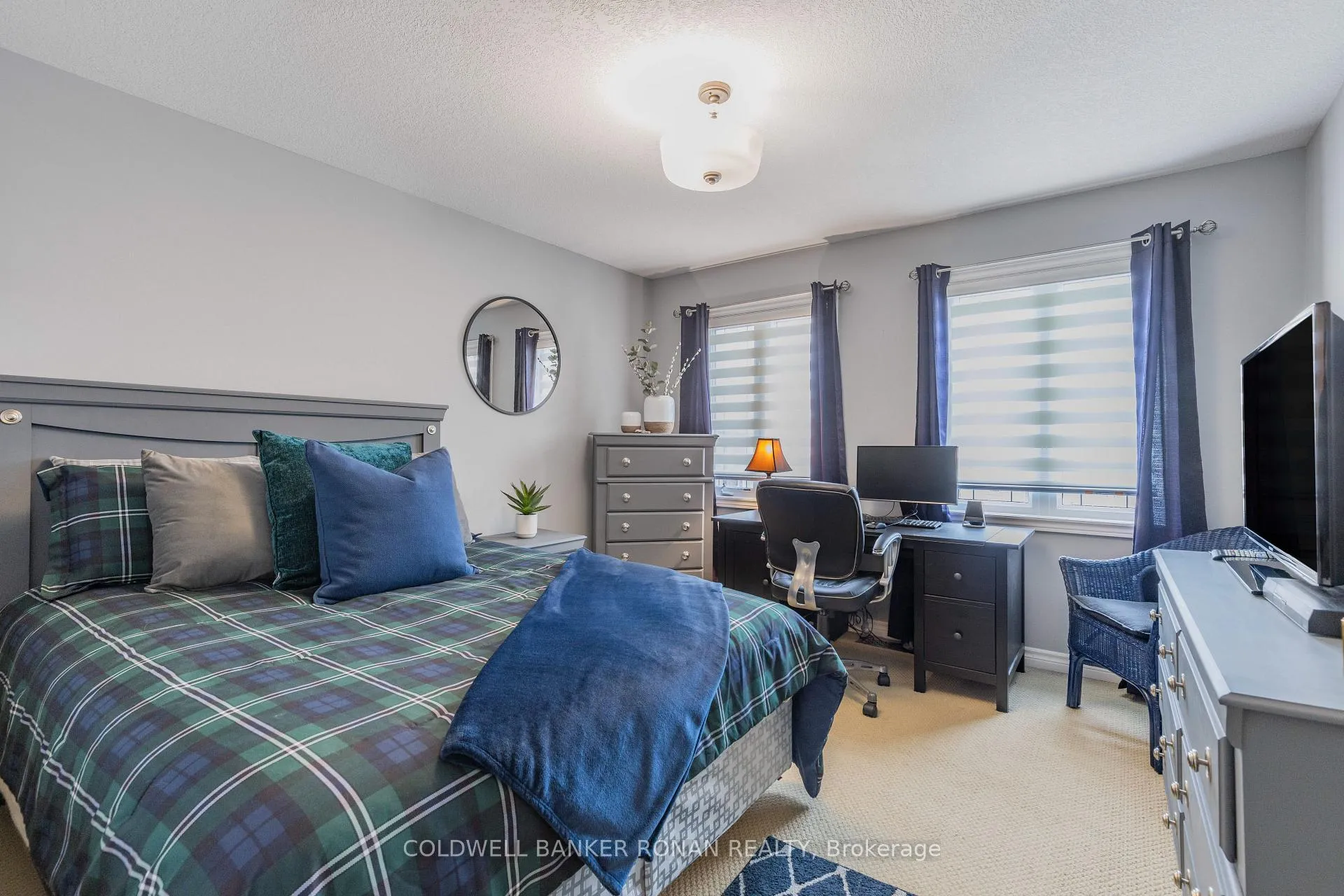 Photo 17 of 1 Scott Drive, New Tecumseth, Alliston — HOMEH
