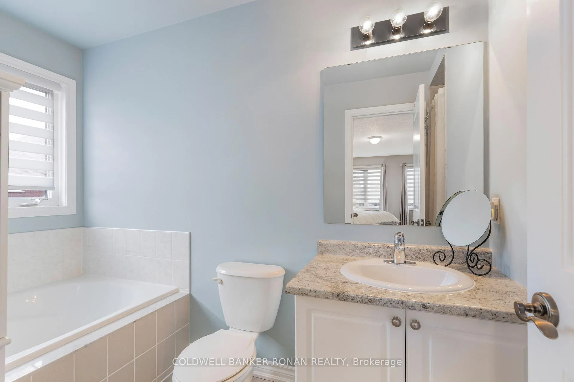 Photo 21 of 1 Scott Drive, New Tecumseth, Alliston — HOMEH