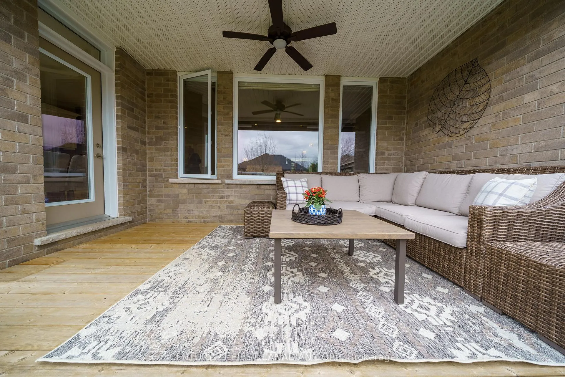 Photo 36 of 2152 Lockwood Crescent, Strathroy-Caradoc, Rural Strathroy-Caradoc — HOMEH