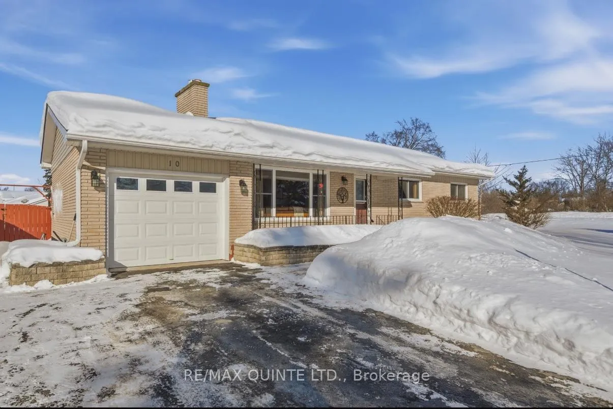Front of 10 Dorthy Drive