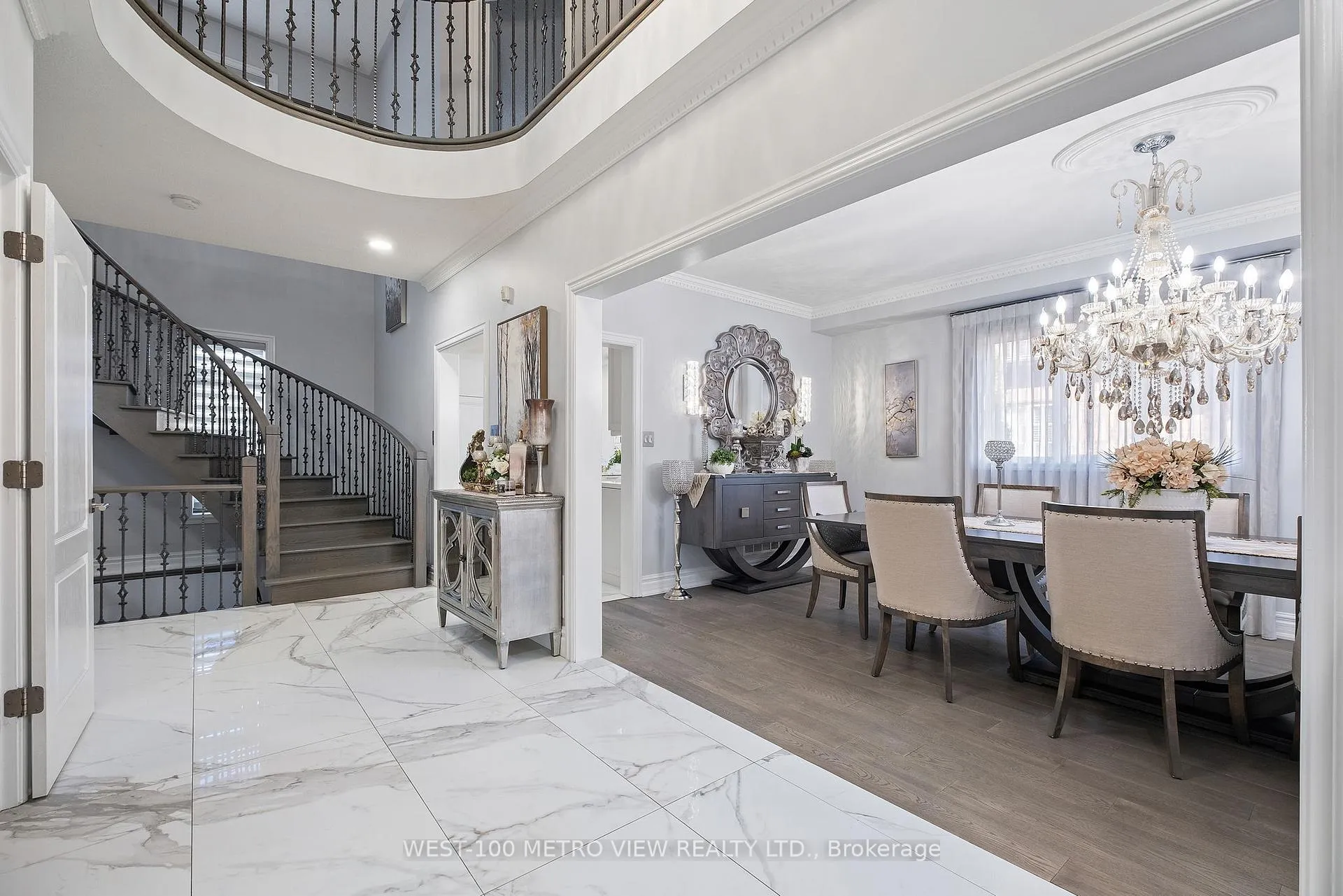 Photo 5 of 54 Granary Road, Vaughan, Kleinburg — HOMEH