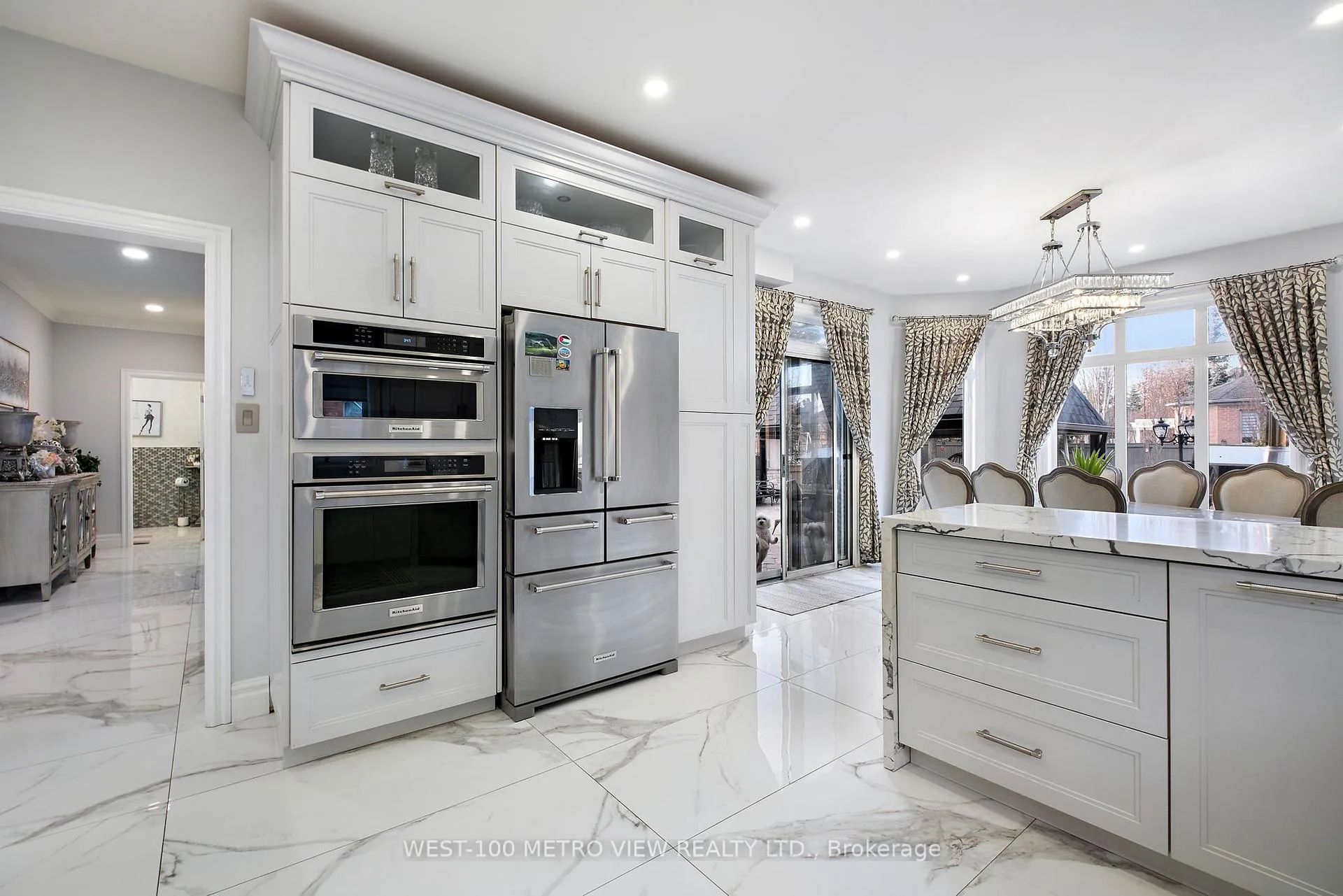 Photo 6 of 54 Granary Road, Vaughan, Kleinburg — HOMEH