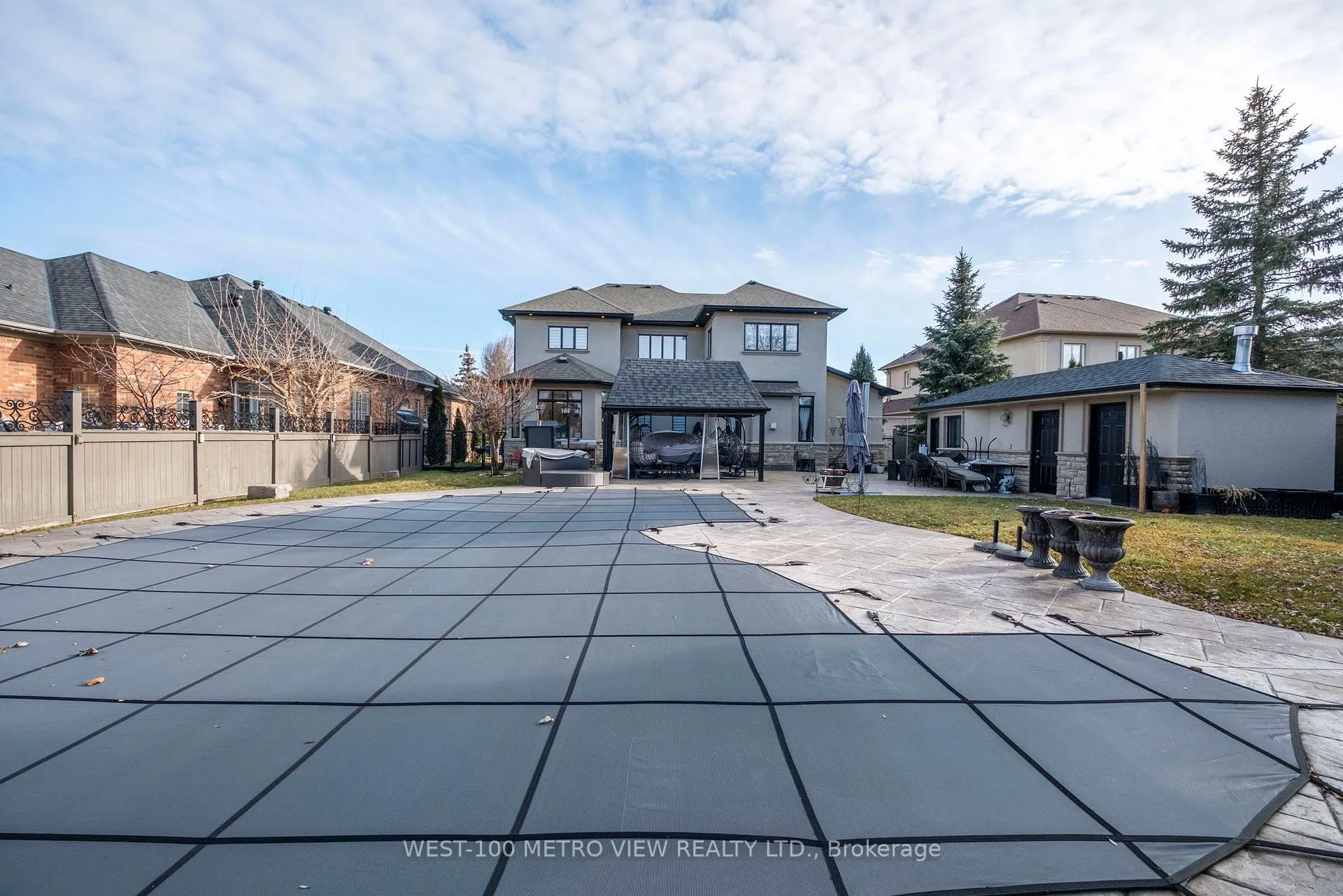 Photo 35 of 54 Granary Road, Vaughan, Kleinburg — HOMEH