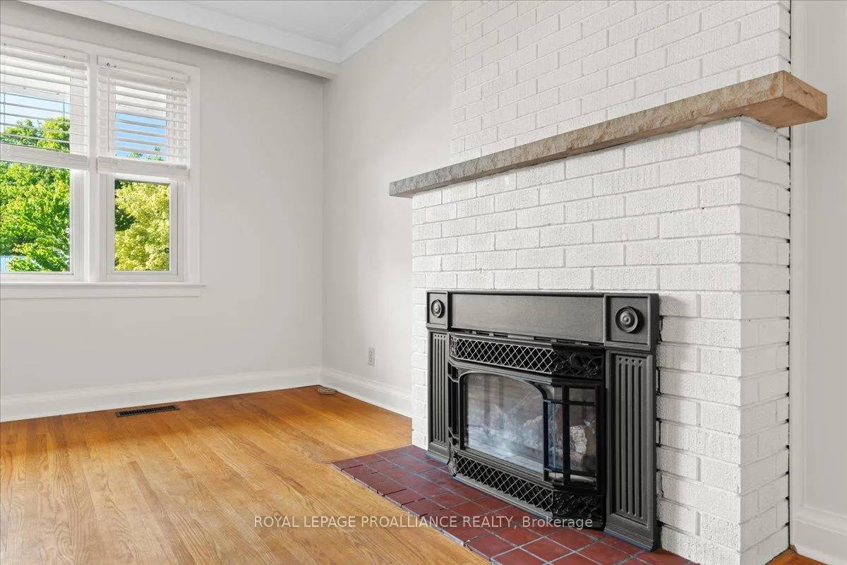 Photo 15 of 64 Southview Avenue, Belleville, Belleville Ward — HOMEH