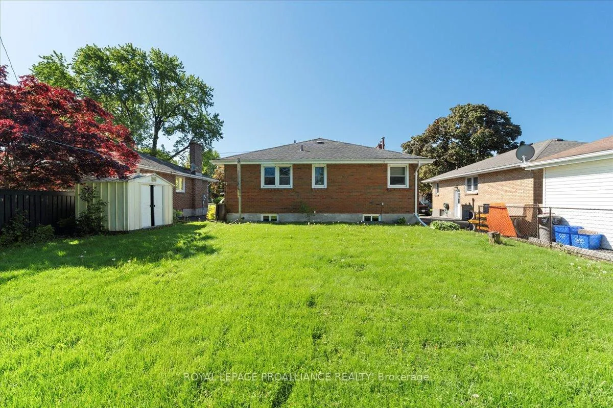 Photo 34 of 64 Southview Avenue, Belleville, Belleville Ward — HOMEH