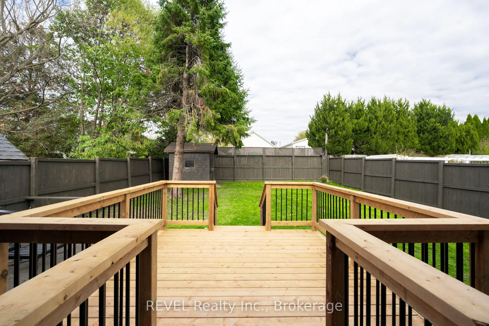 Photo 57 of 6483 Monroe Street, Niagara Falls, Dorchester — HOMEH