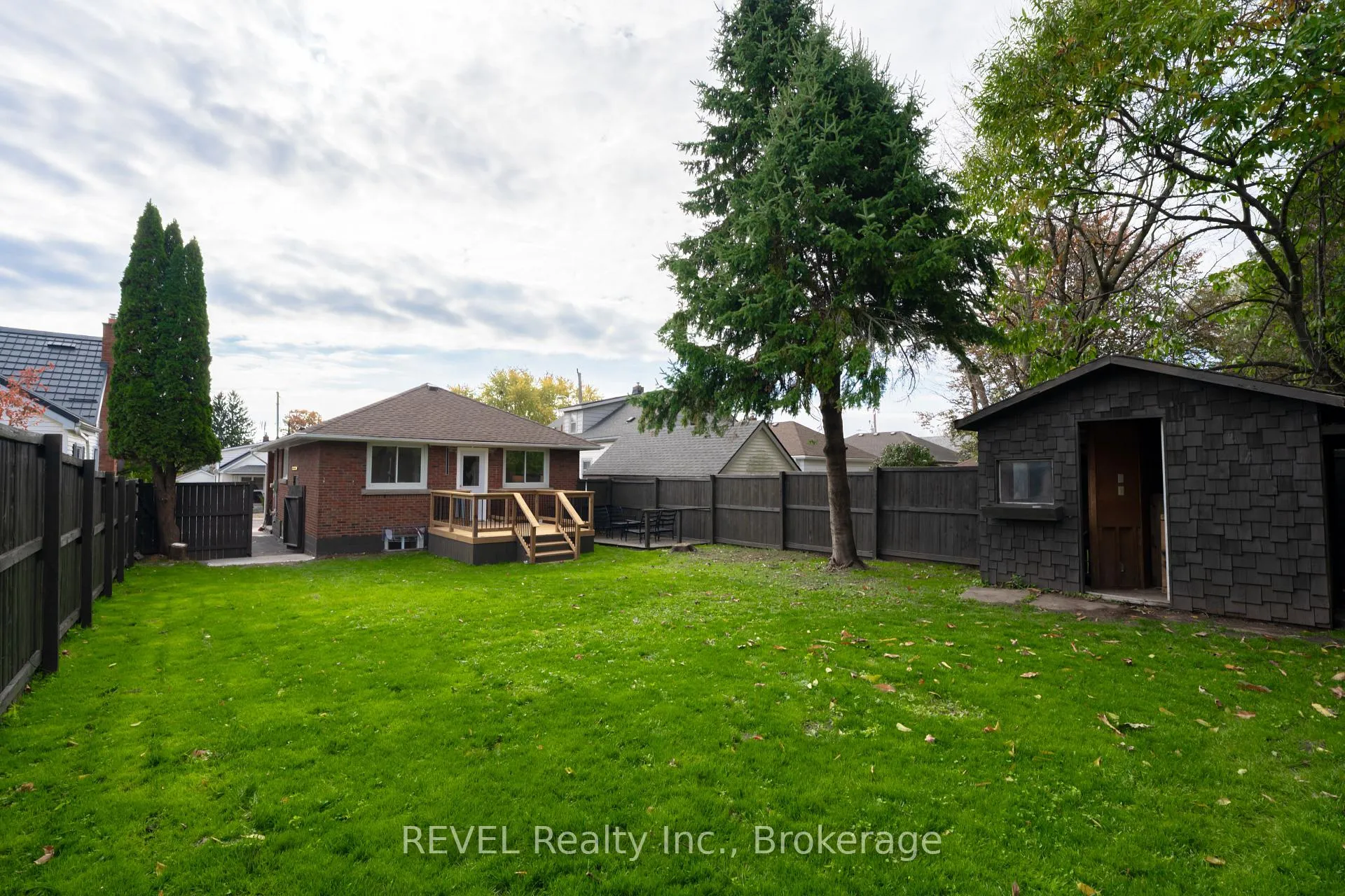 Photo 62 of 6483 Monroe Street, Niagara Falls, Dorchester — HOMEH