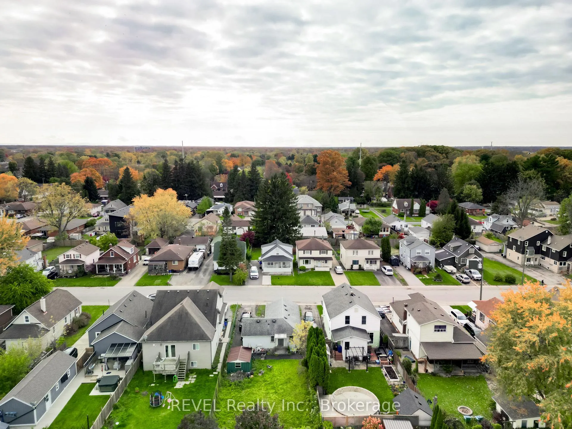 Photo 66 of 6483 Monroe Street, Niagara Falls, Dorchester — HOMEH