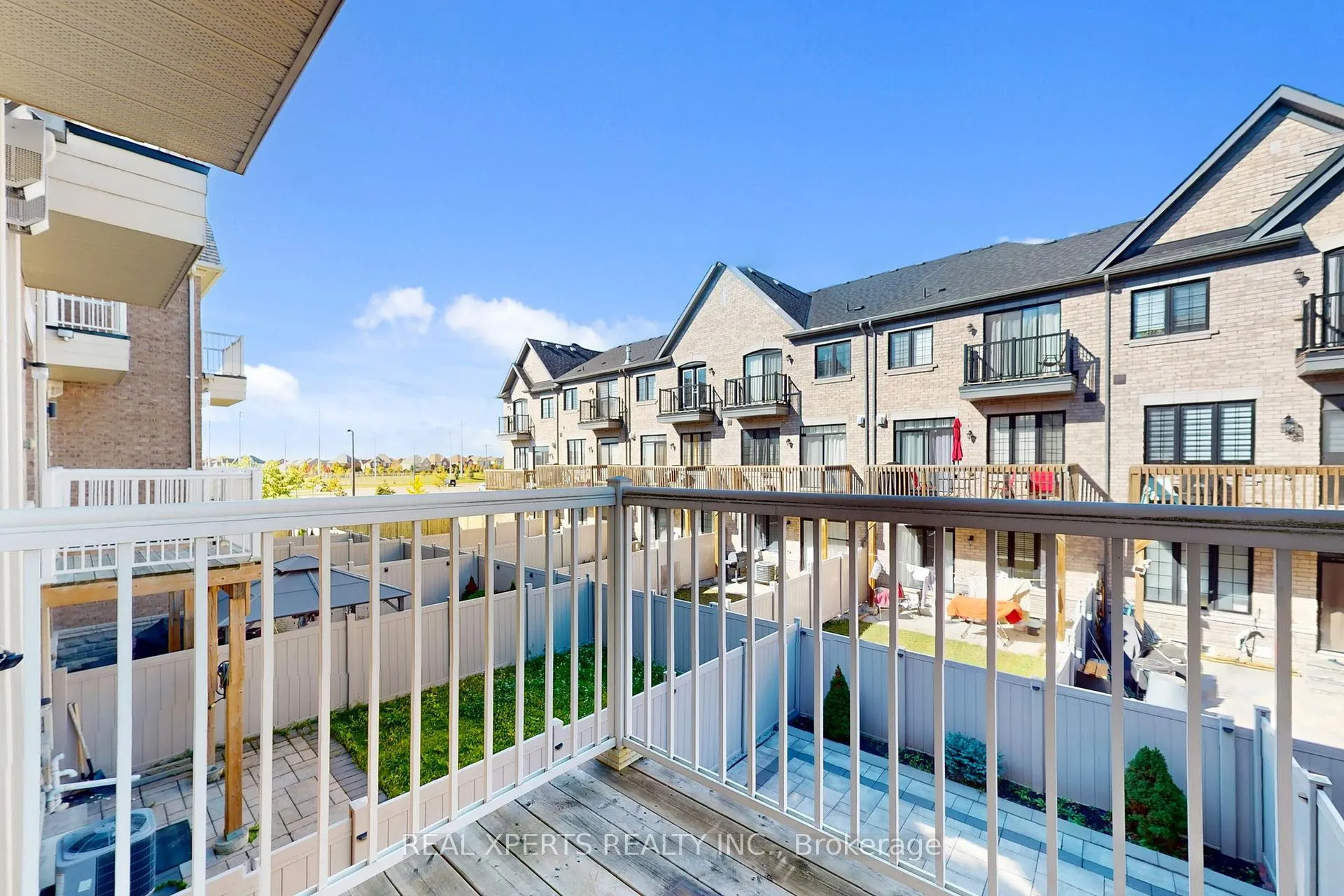 Photo 41 of 18 Farooq Boulevard, Vaughan, Vellore Village — HOMEH