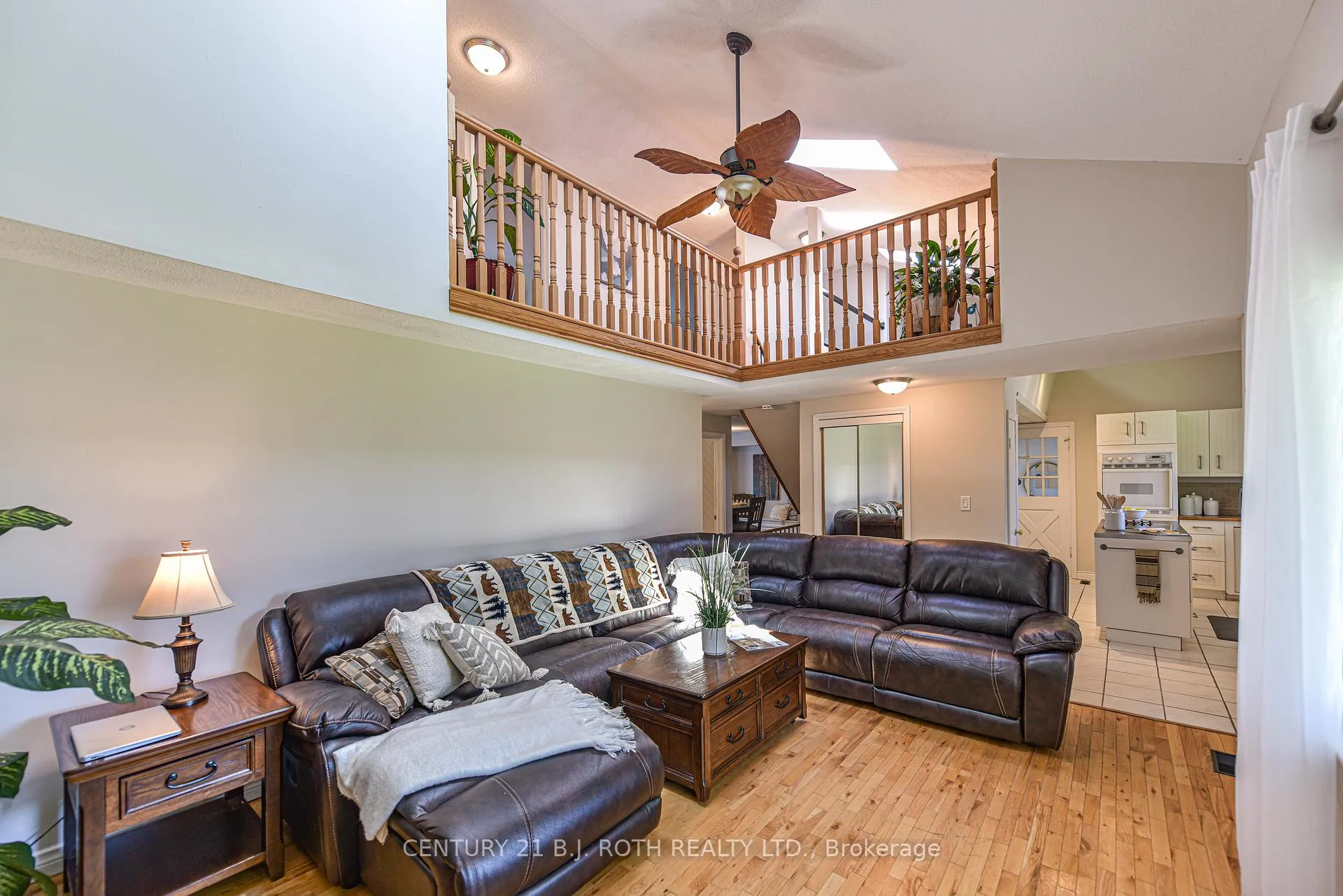Photo 15 of 326 Crawford Street, Orillia — HOMEH
