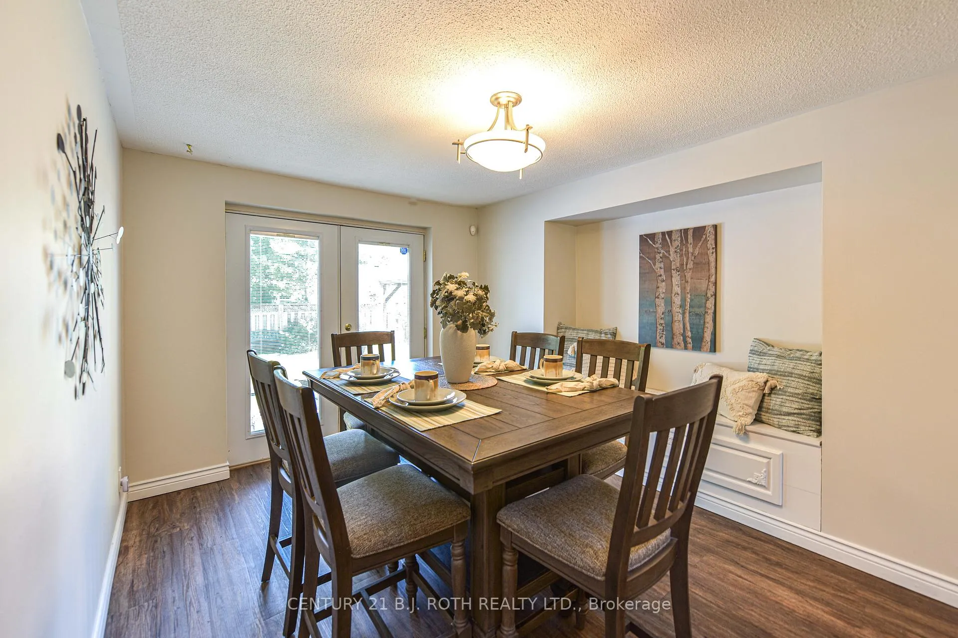 Photo 17 of 326 Crawford Street, Orillia — HOMEH