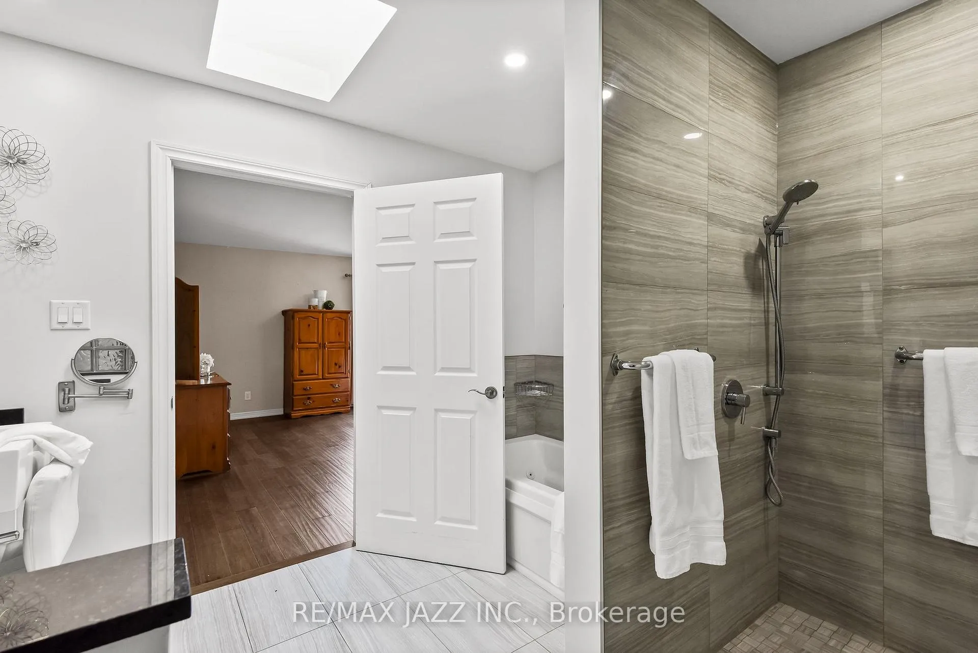 Photo 30 of 4534 Trulls Road, Clarington, Rural Clarington — HOMEH